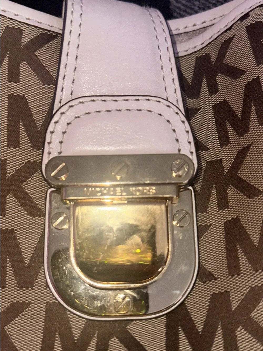Michael Kors Neutral Beige Shoulder Bag with Logo Lining
